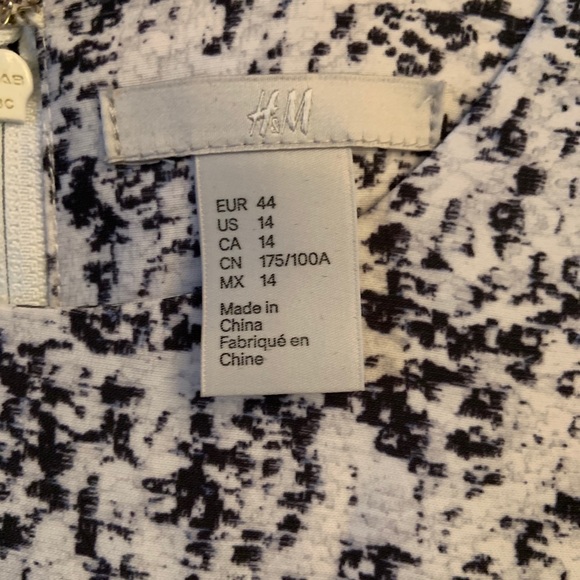 H&M Dress - Picture 4 of 5